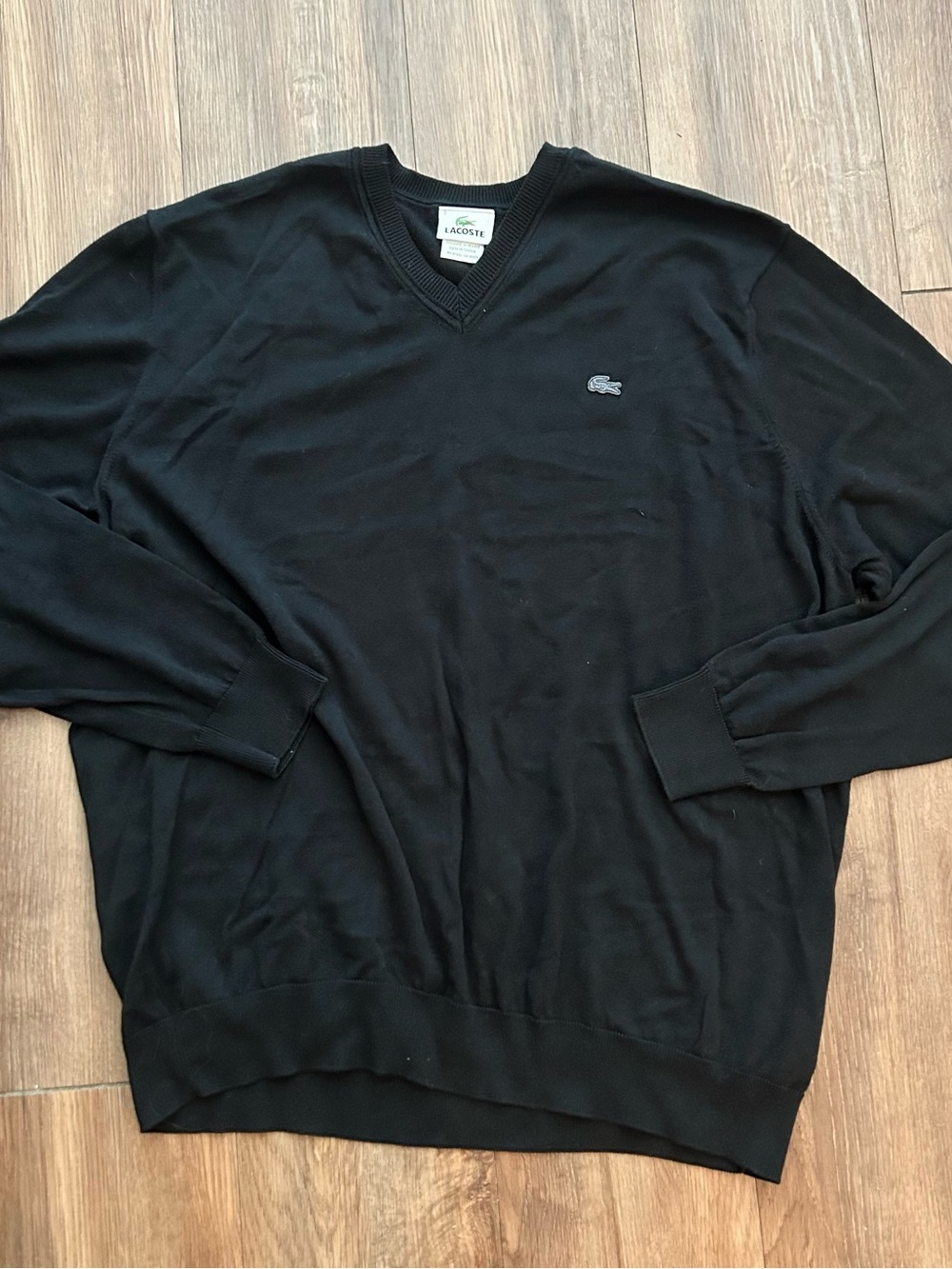 Lacoste Men's Size 8 Black w/ Alligator Logo 100% Cotton V-Neck Sweater